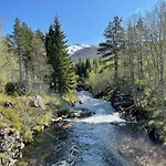 Tronstadbu- 1800s Near Geirangerfjord & Slogen Hike Σπίτι διακοπών