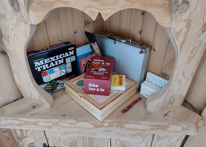 Tronstadbu- 1800s Near Geirangerfjord & Slogen Hike Dom wakacyjny *